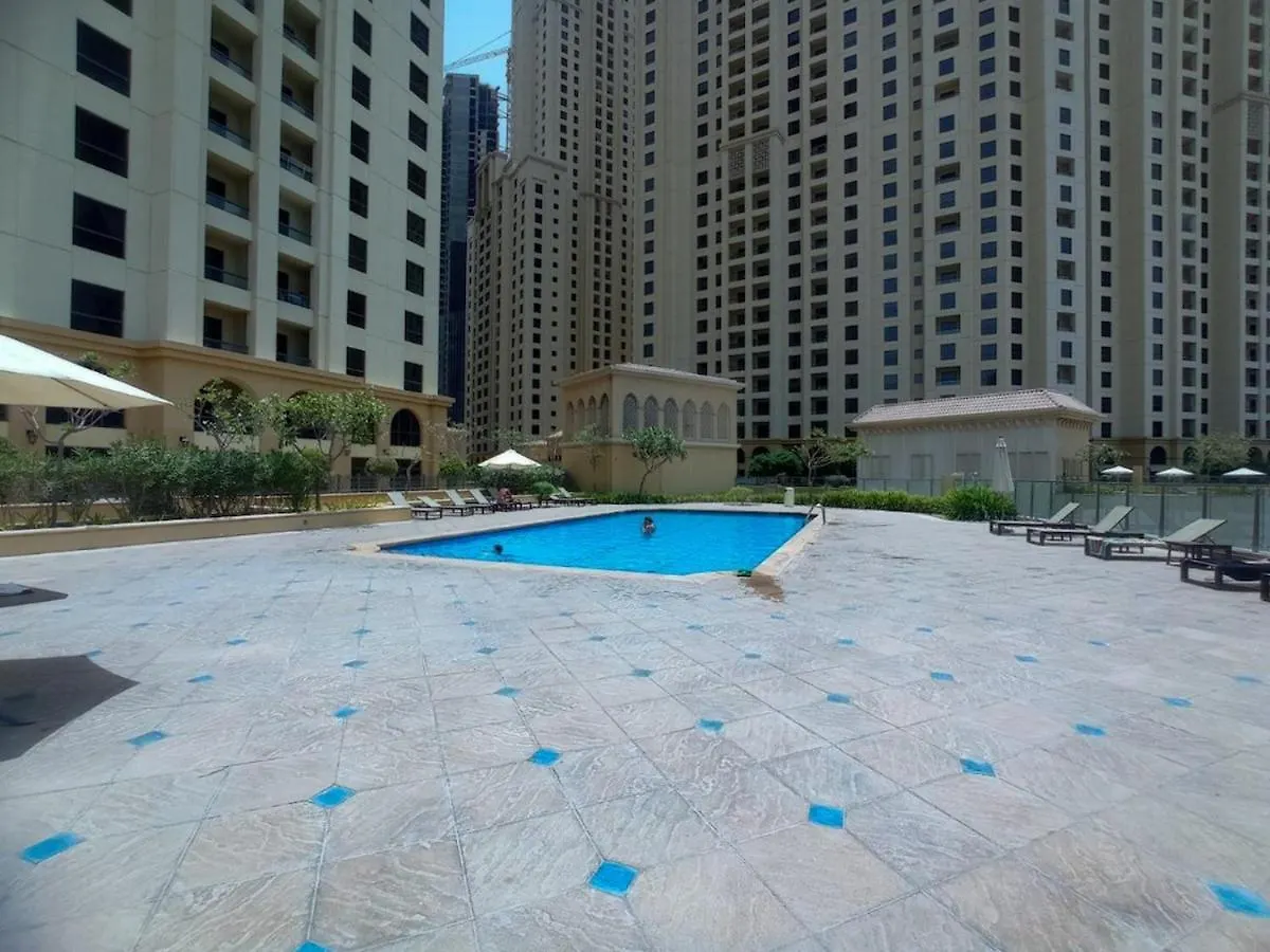 Spacious 4Br In Jbr - Walking Distance To Beach Dubai Apartment