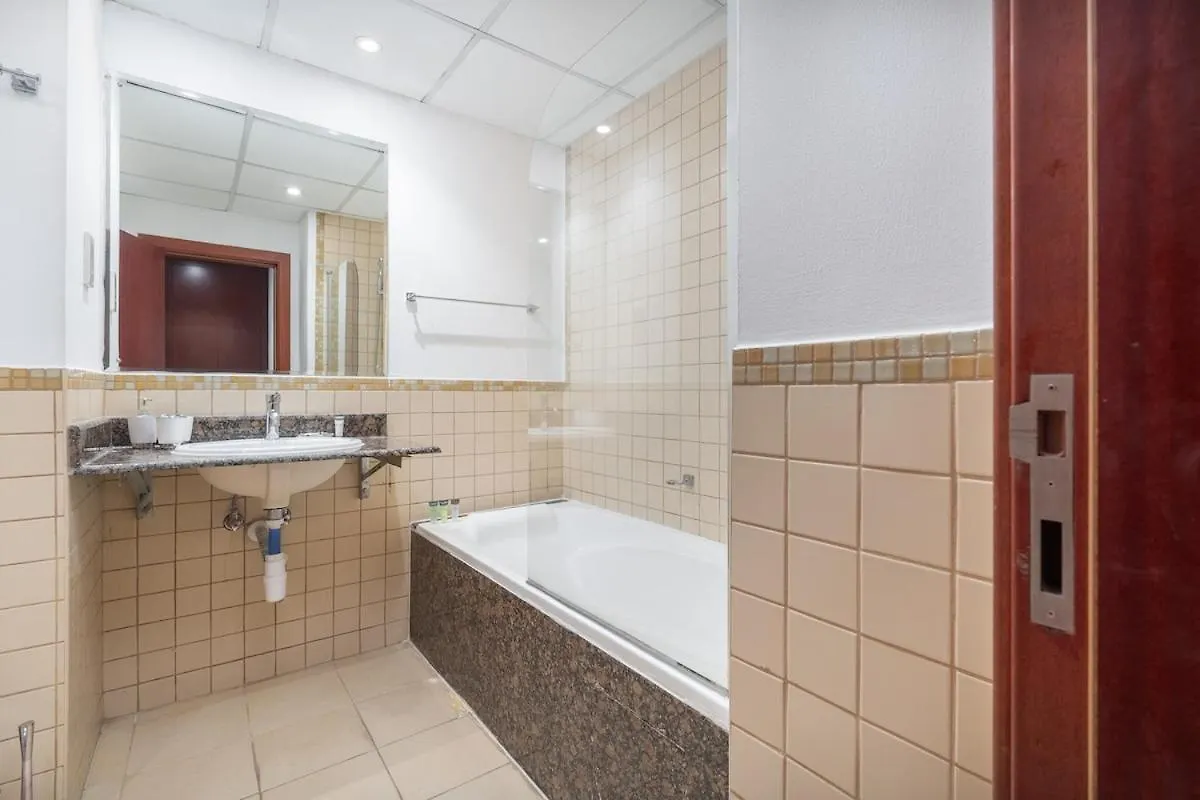 Apartment Spacious 4Br In Jbr - Walking Distance To Beach Dubai