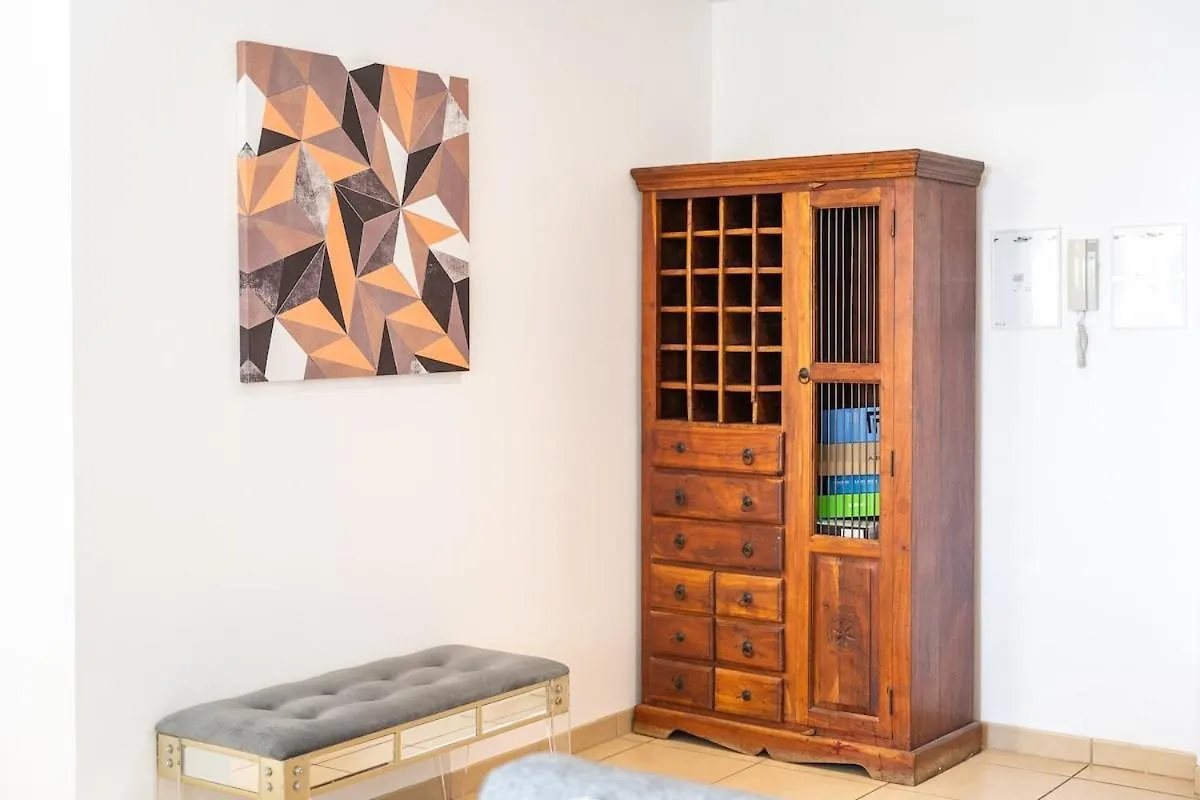 Spacious 4Br In Jbr - Walking Distance To Beach Dubai Apartment