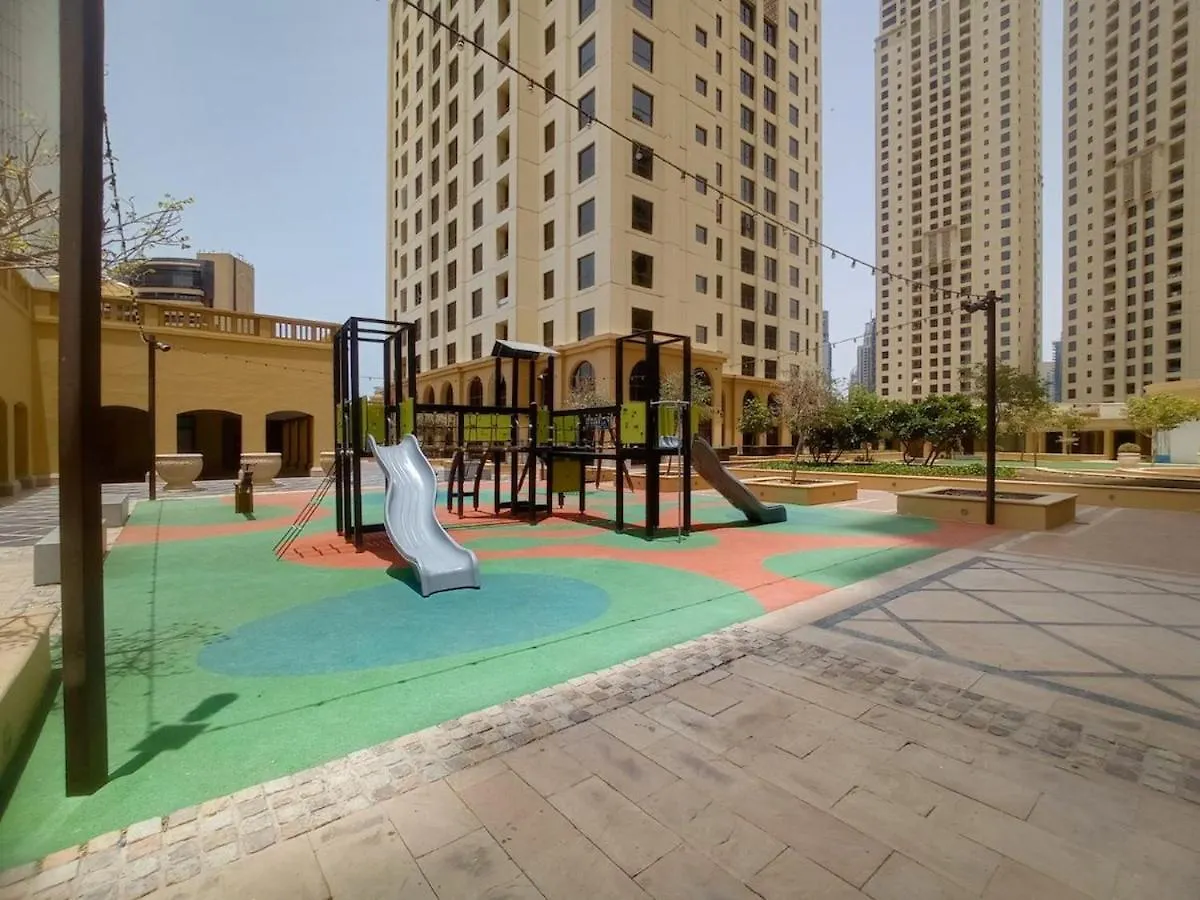Spacious 4Br In Jbr - Walking Distance To Beach Dubái 0*,  Emiratos Árabes Unidos