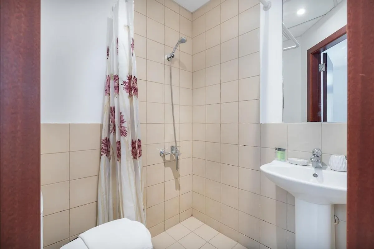 Apartamento Spacious 4Br In Jbr - Walking Distance To Beach Dubái