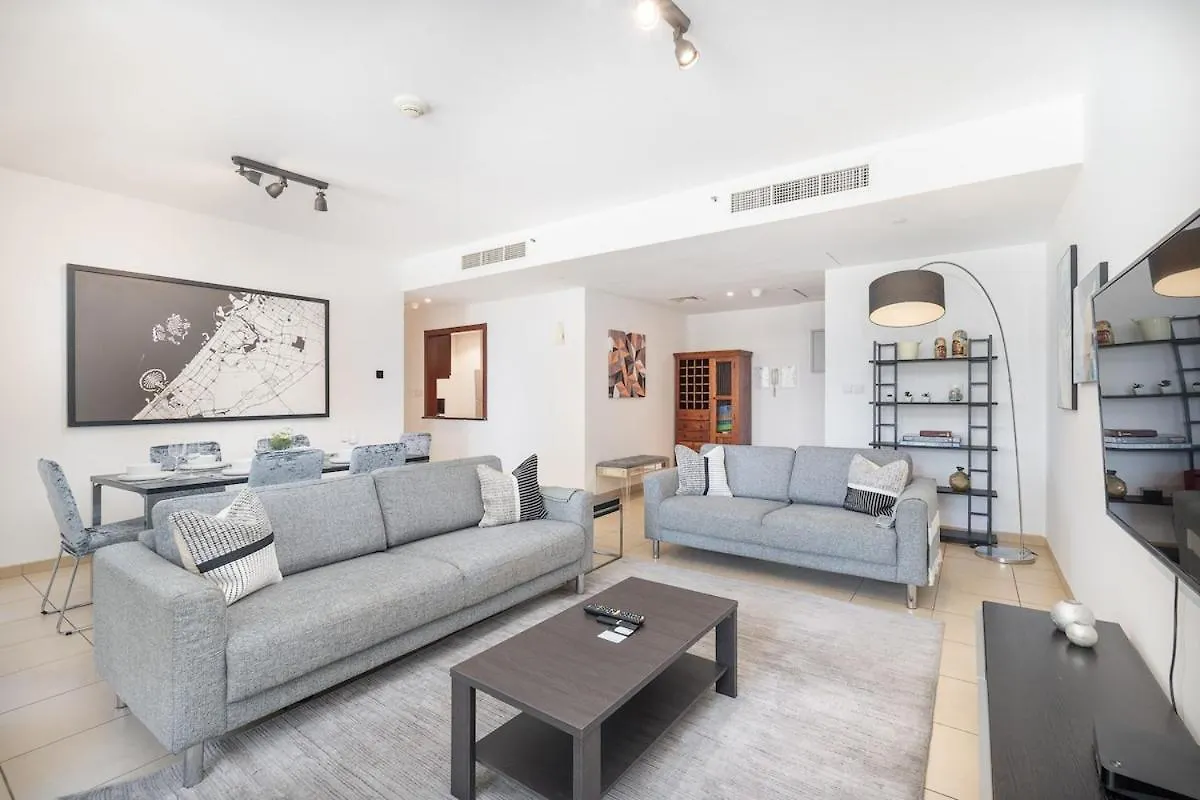 Apartamento Spacious 4Br In Jbr - Walking Distance To Beach Dubái